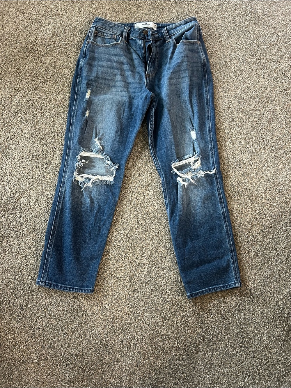 Hollister Women's Distressed Dark Blue Relaxed Jeans